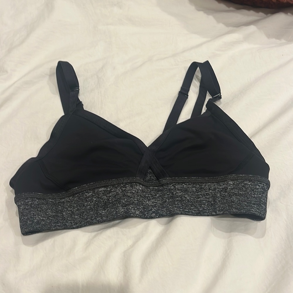 Rare Lululemon Keyhole Sports Bra